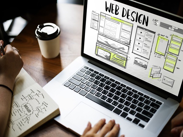 laptop computer website design plan sunshine coast